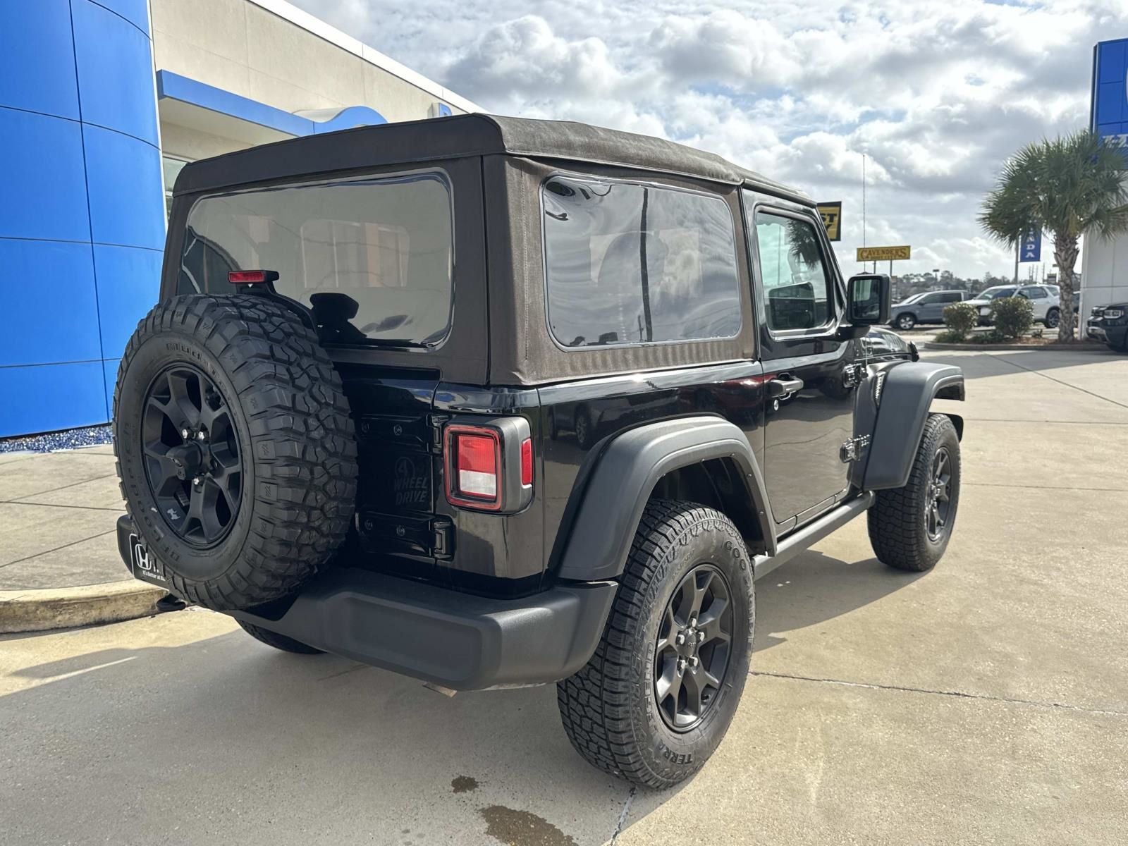 2022 Jeep Wrangler Willys