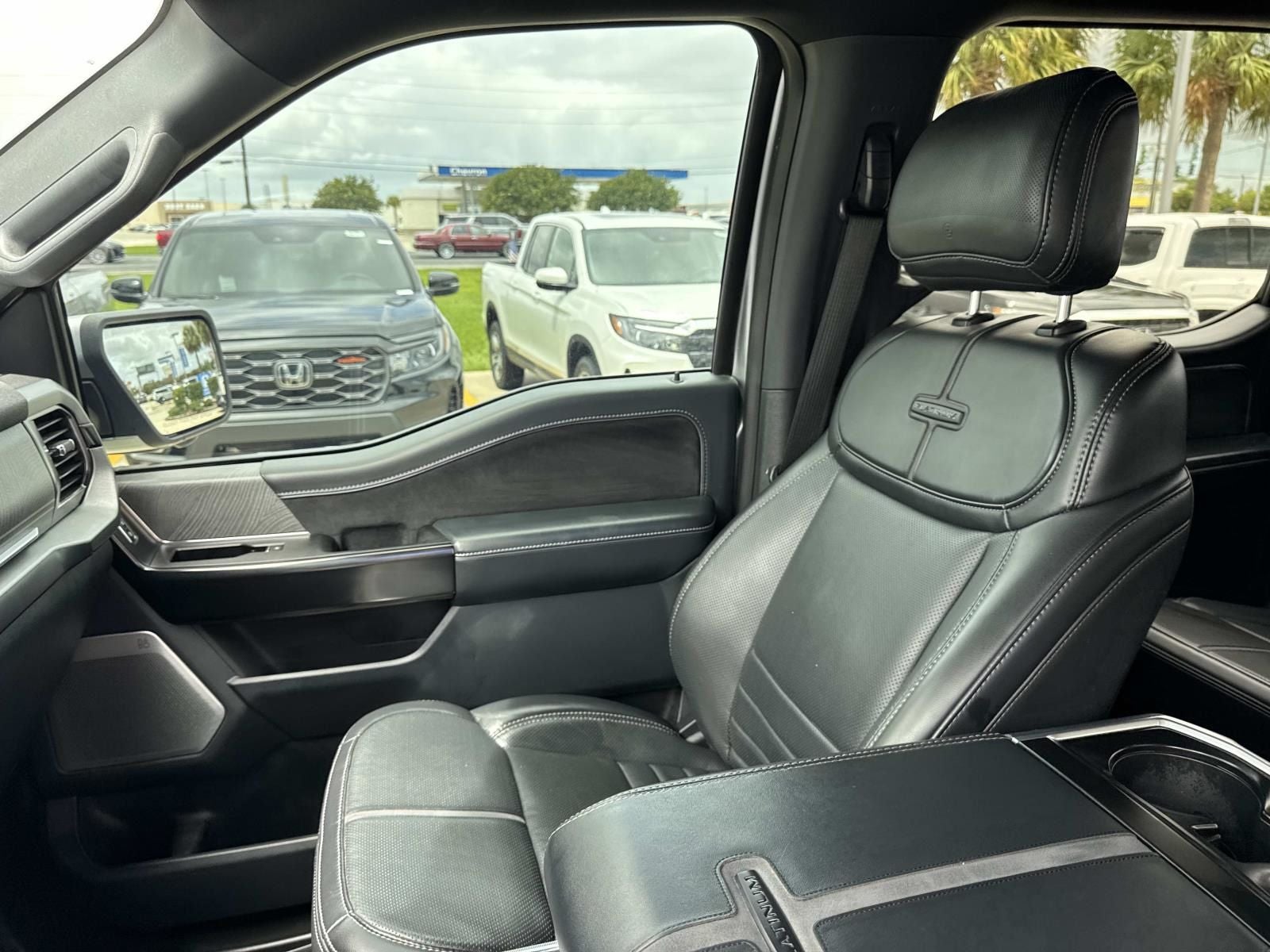 2022 Ford F-150 Platinum