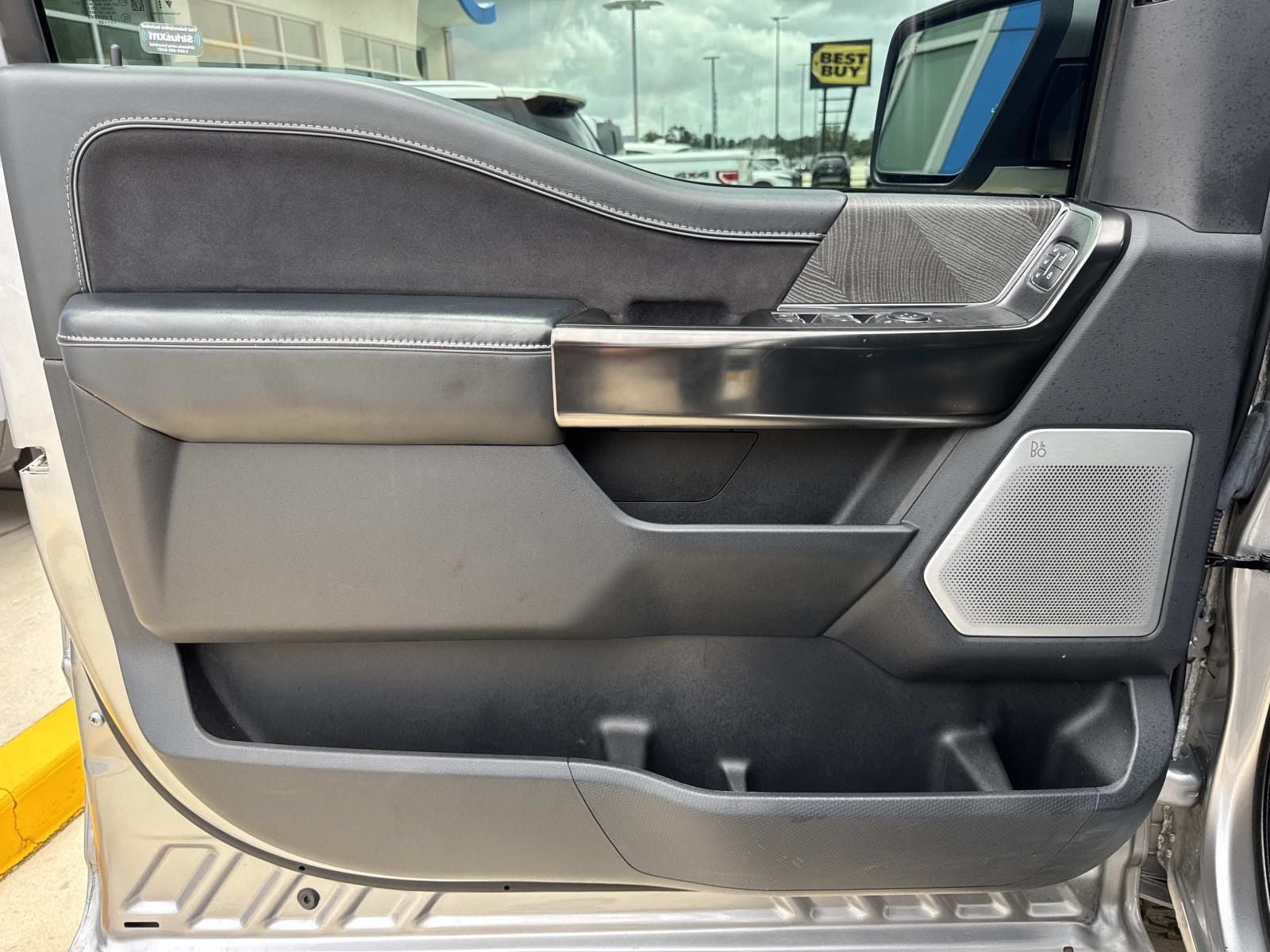 2022 Ford F-150 Platinum