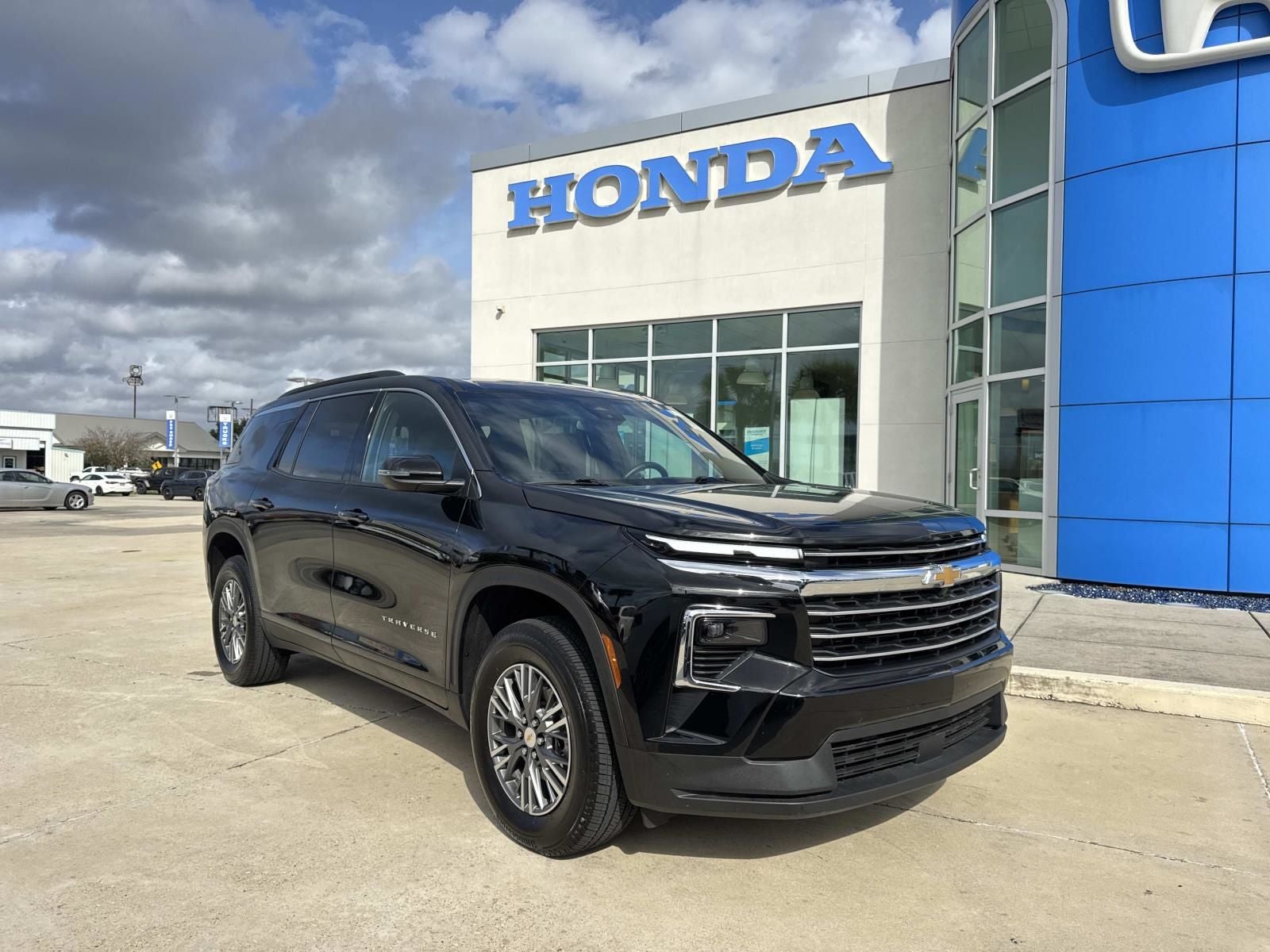 2025 Chevrolet Traverse LT 1LT