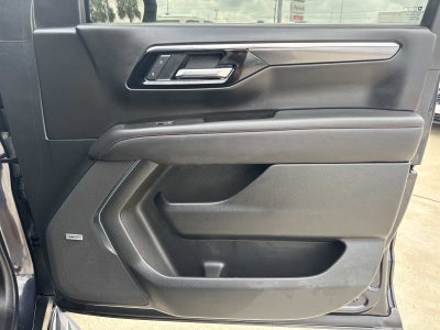 2025 Chevrolet Tahoe RST