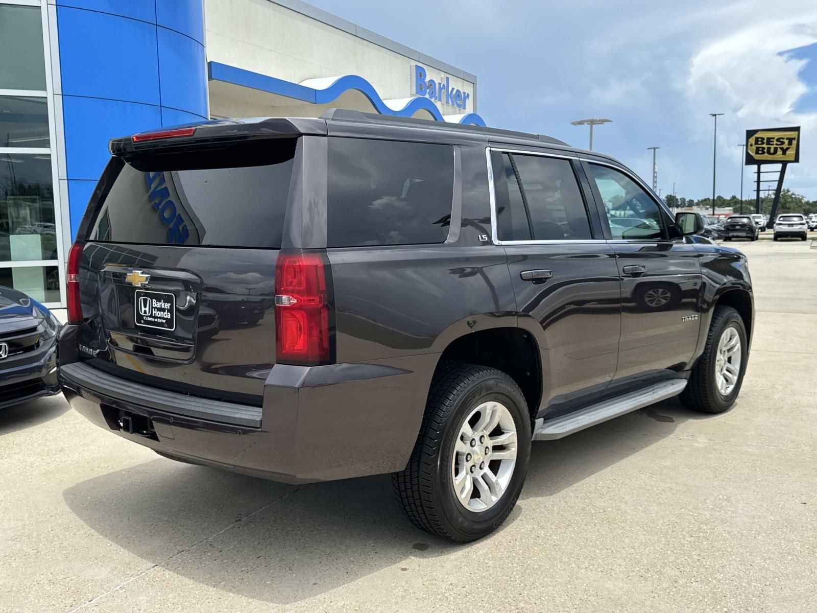 2015 Chevrolet Tahoe LS