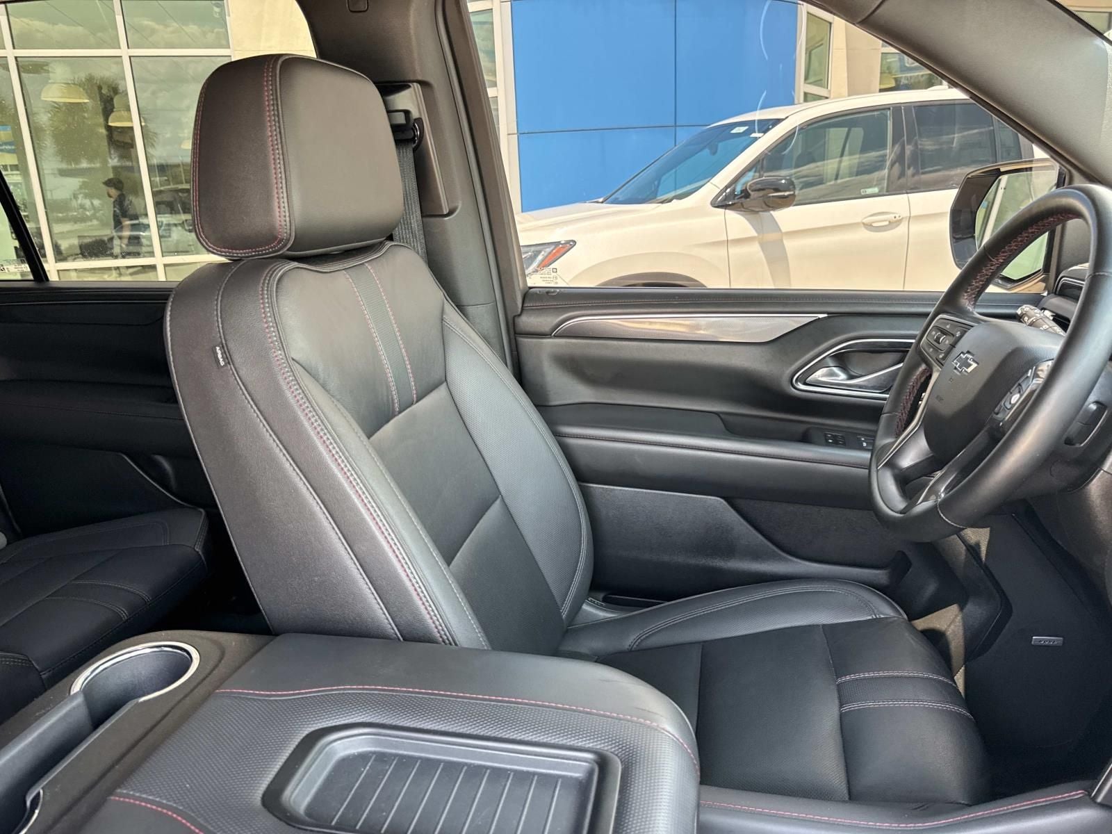 2023 Chevrolet Suburban RST