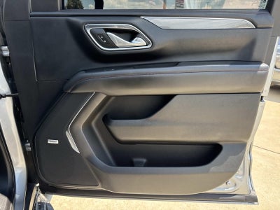 2023 Chevrolet Suburban RST