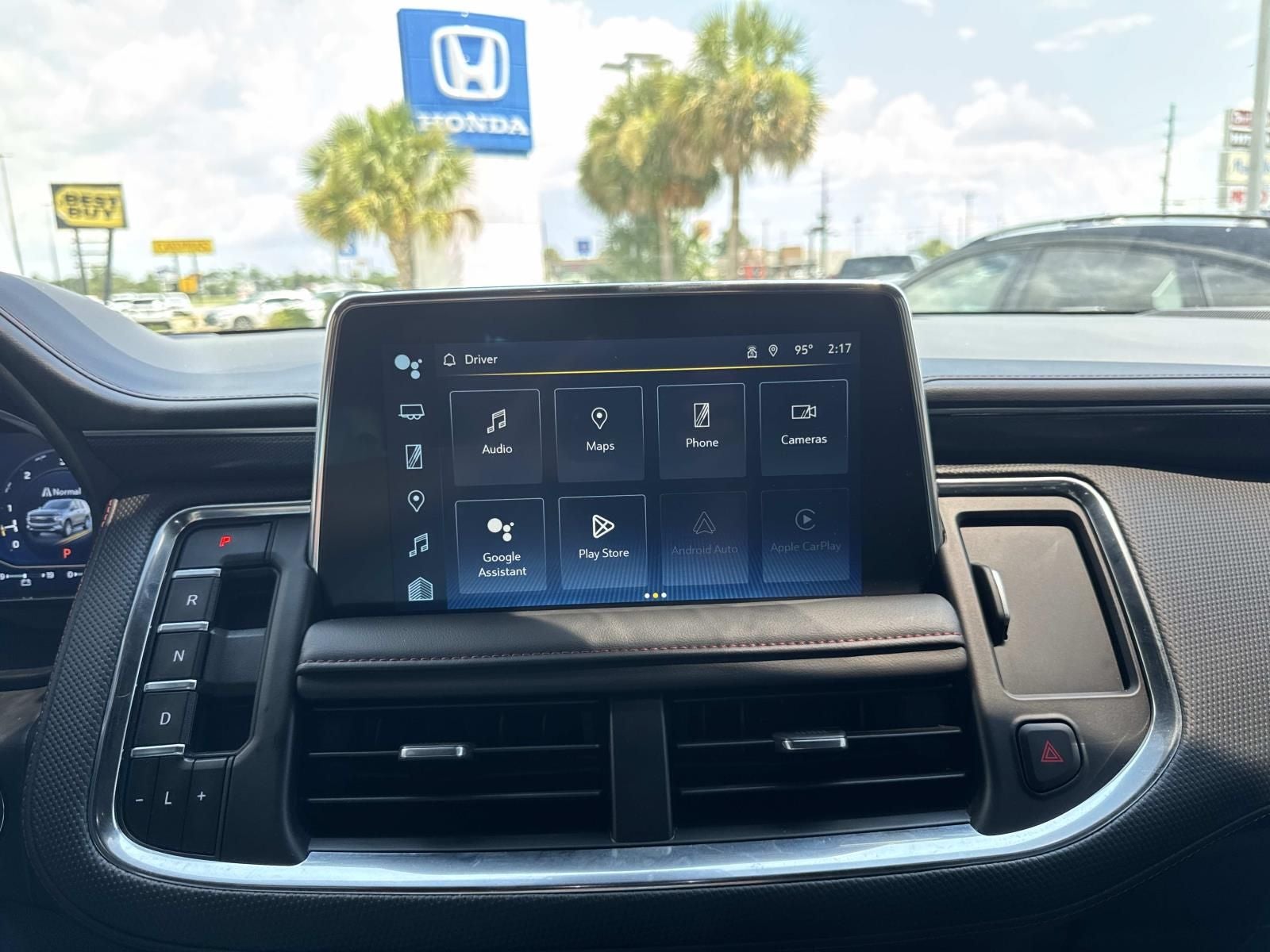 2023 Chevrolet Suburban RST