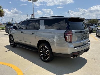 2023 Chevrolet Suburban RST