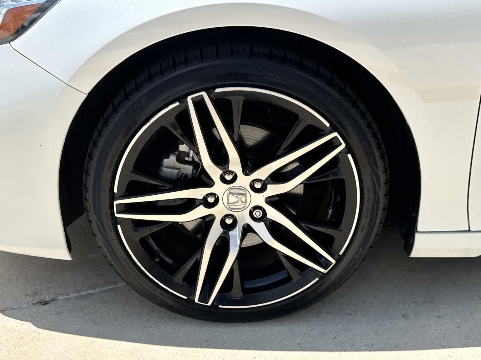 2021 Honda Accord Hybrid Touring