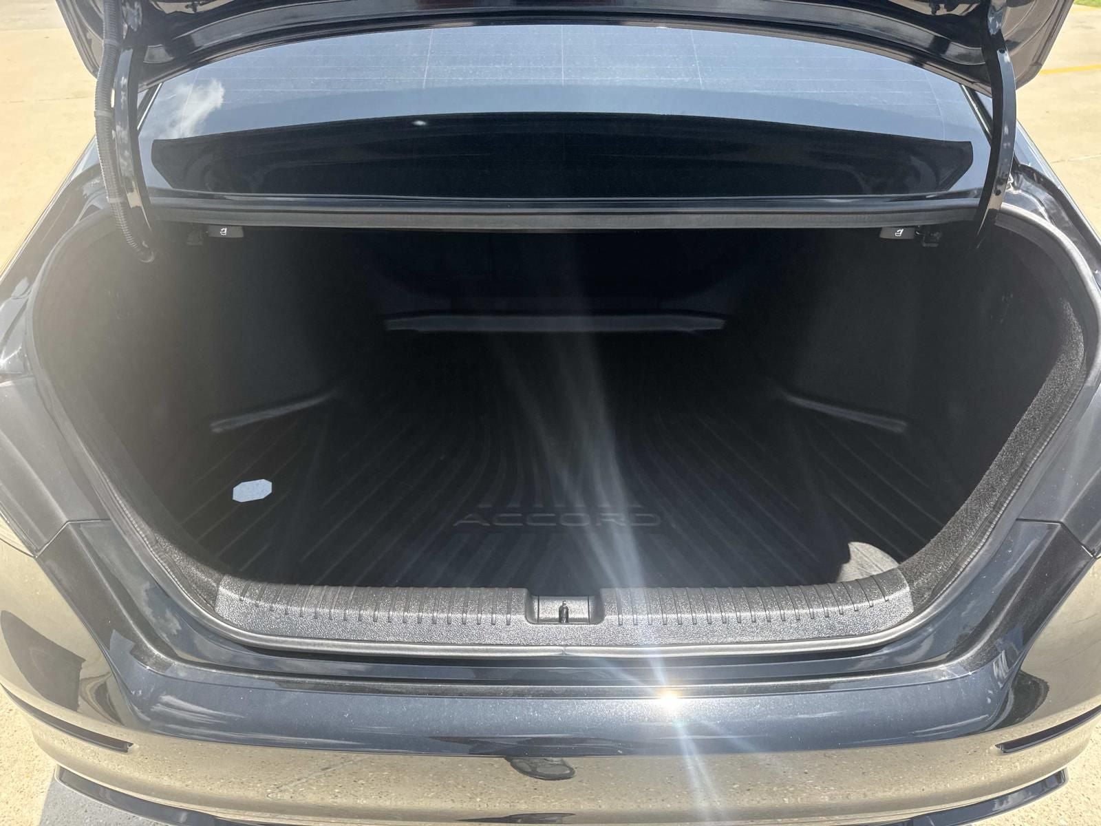 2023 Honda Accord Hybrid Sport-L - Photo 9