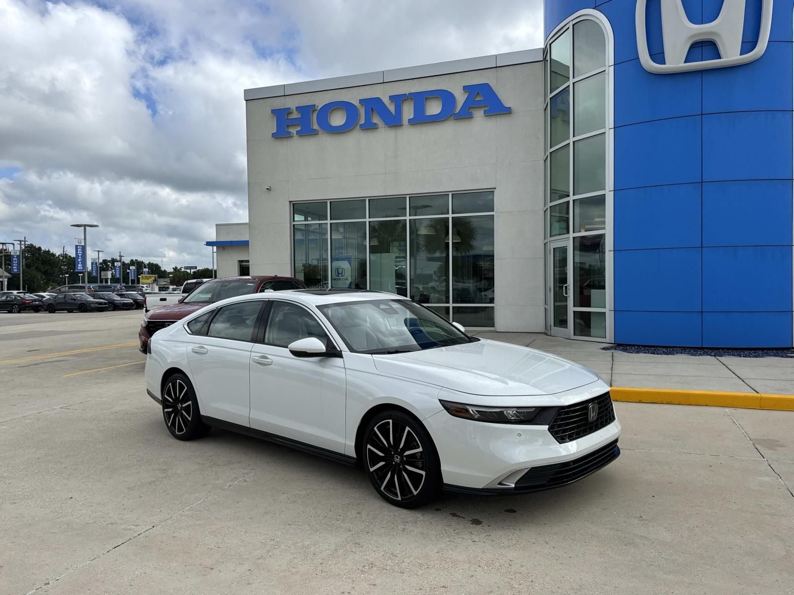 2023 Honda Accord Hybrid Touring