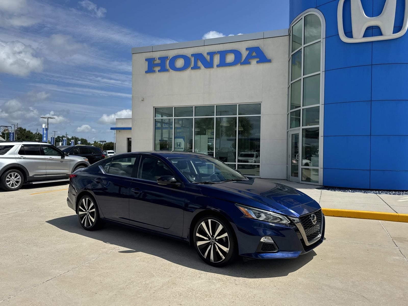 2020 Nissan Altima 2.5 SR