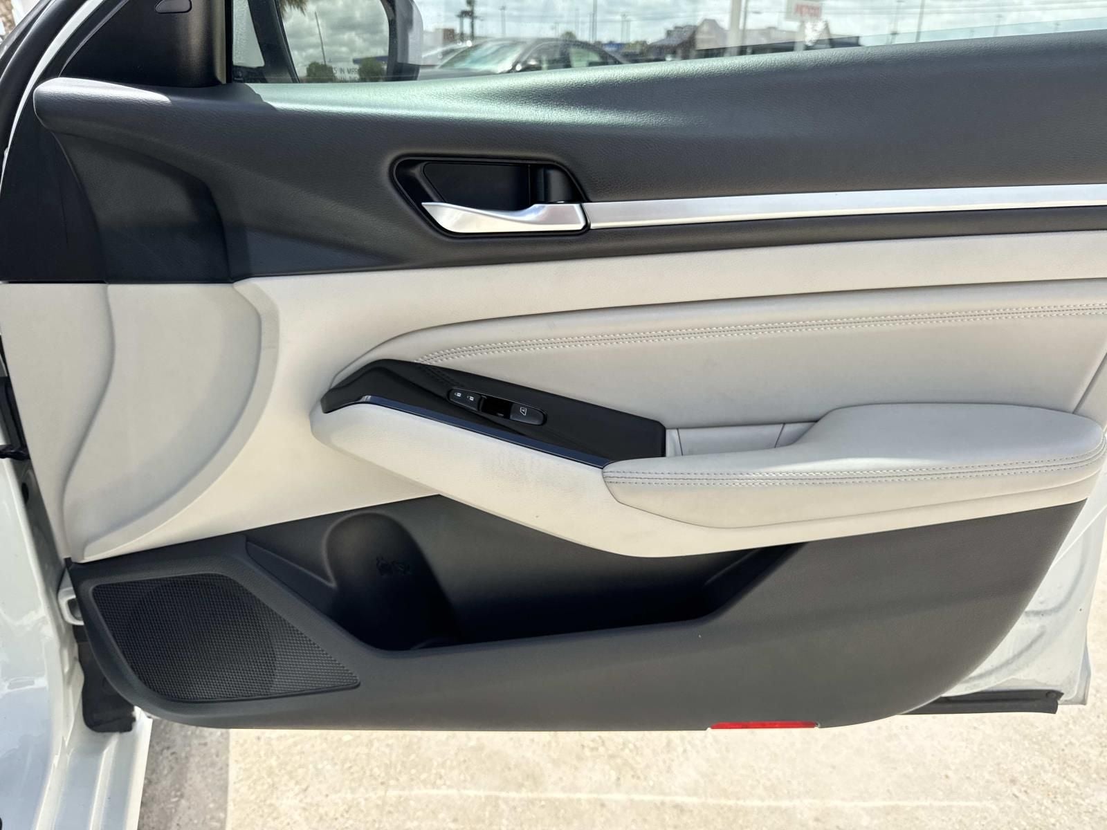 2020 Nissan Altima 2.5 Platinum
