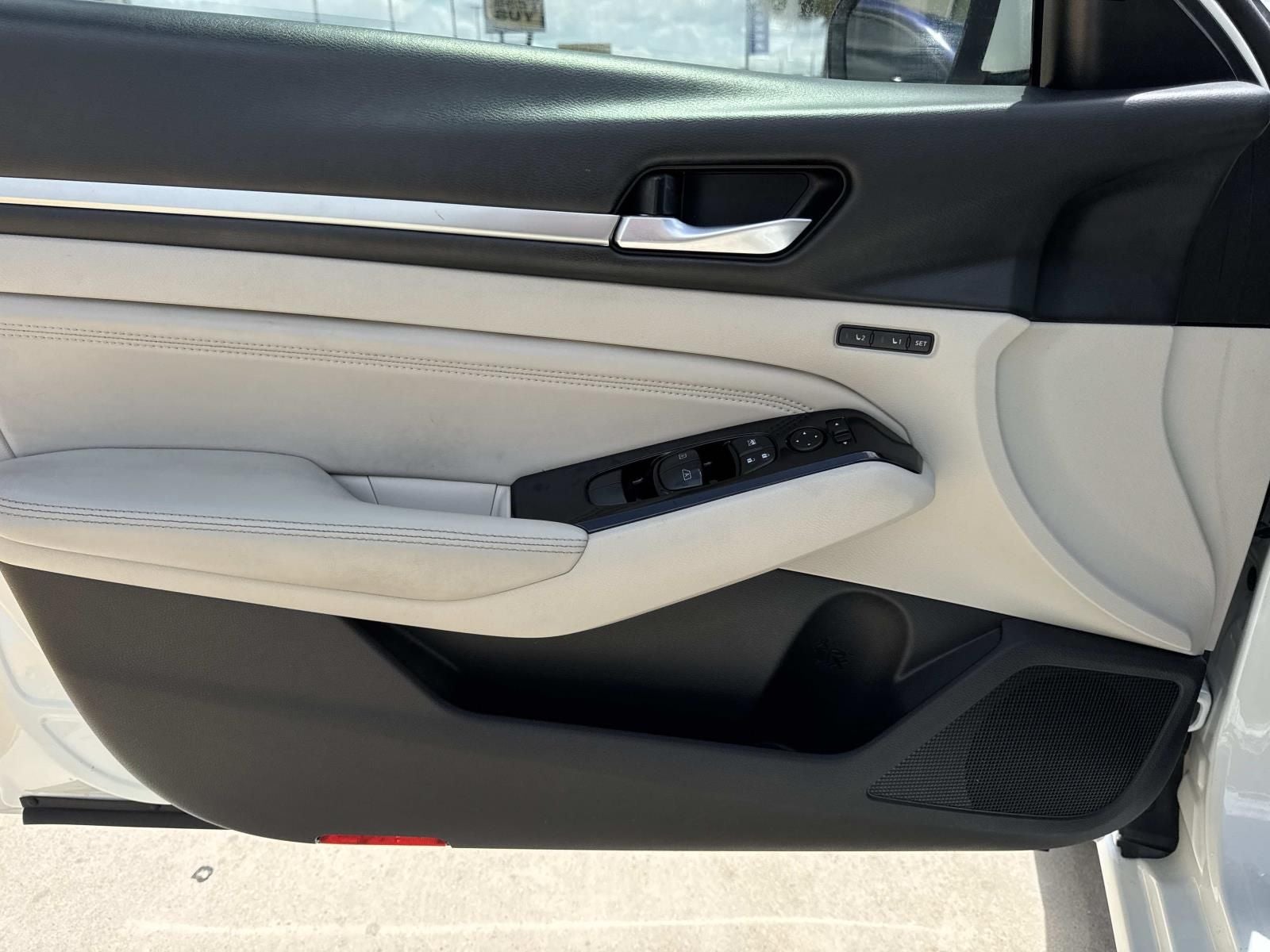 2020 Nissan Altima 2.5 Platinum