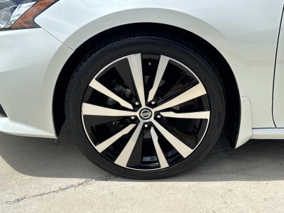 2020 Nissan Altima 2.5 Platinum
