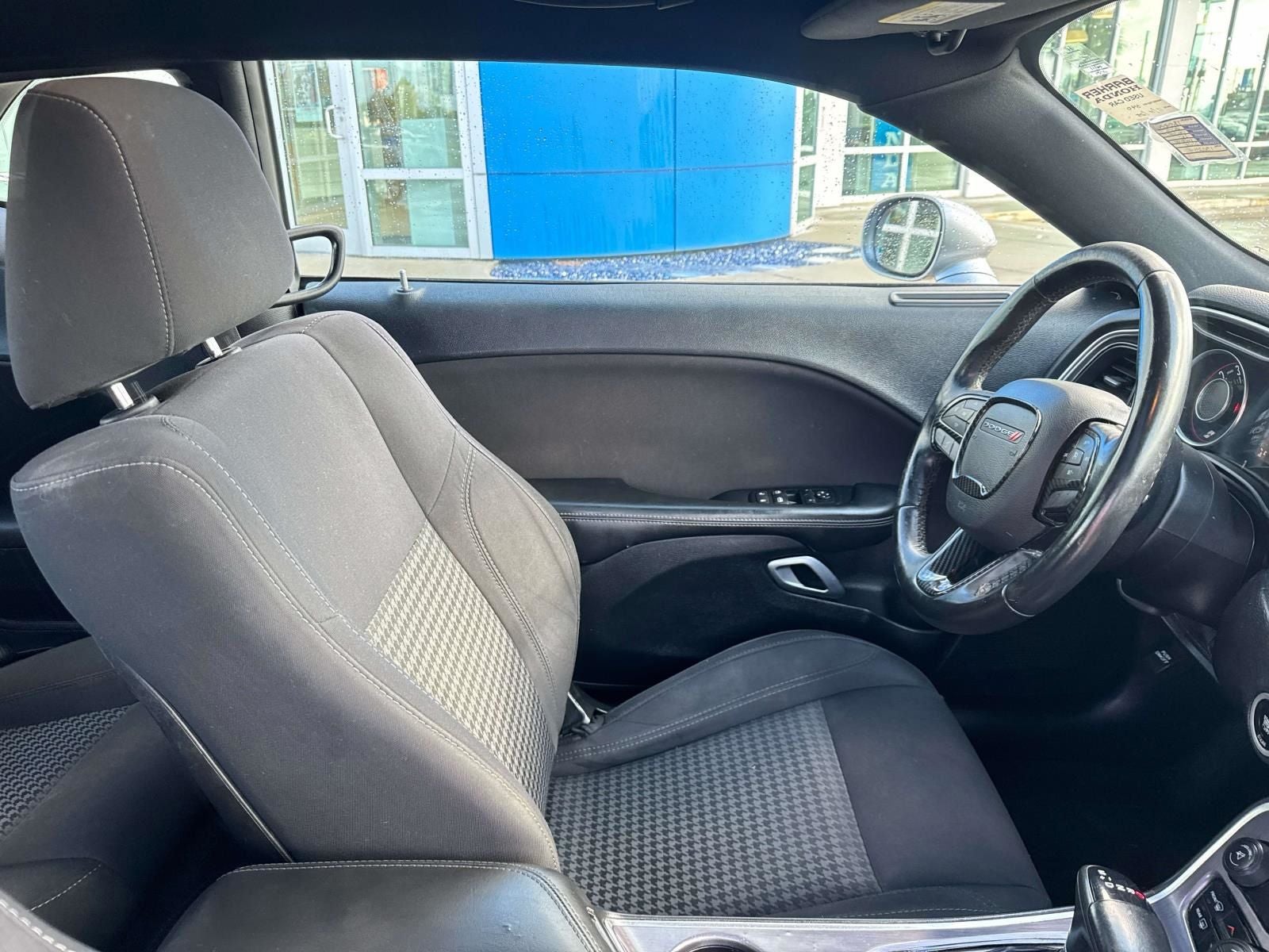 2015 Dodge Challenger SXT