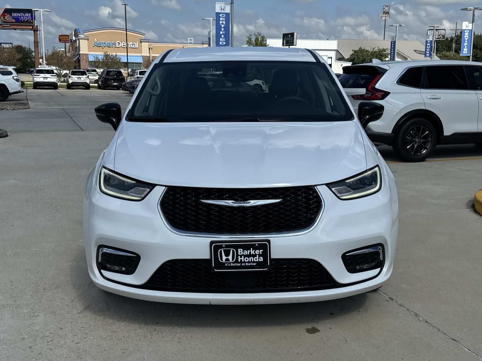 2024 Chrysler Pacifica Touring L