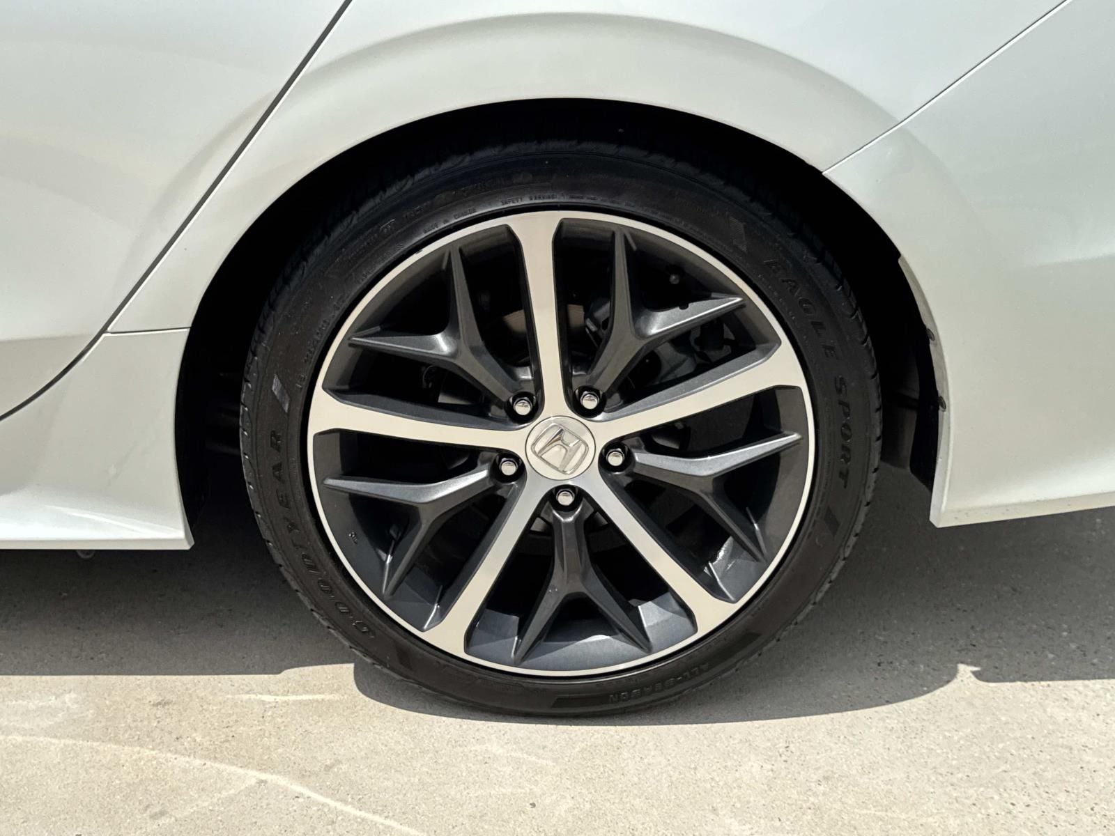 2024 Honda Civic Touring