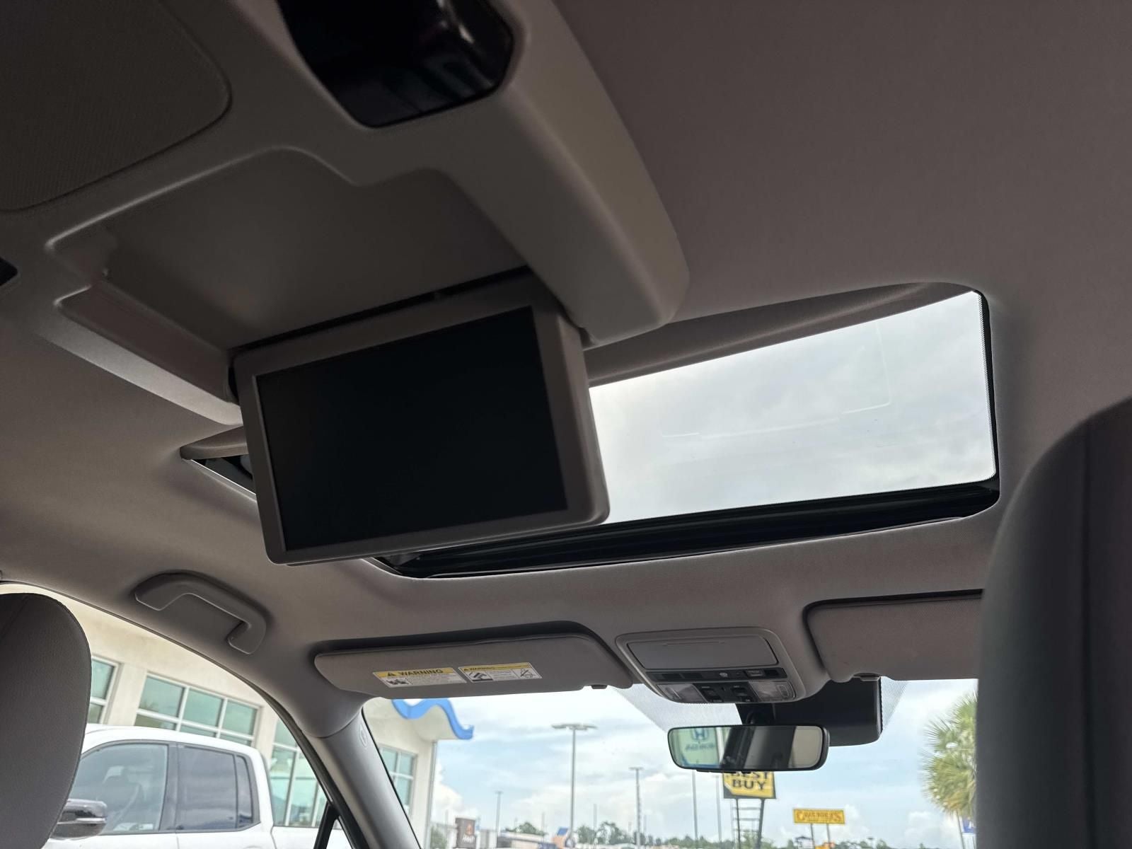 2022 Honda Pilot Touring 7 Passenger