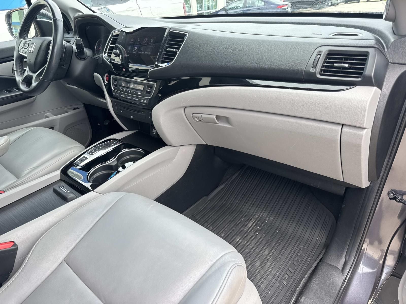 2022 Honda Pilot Touring 7 Passenger