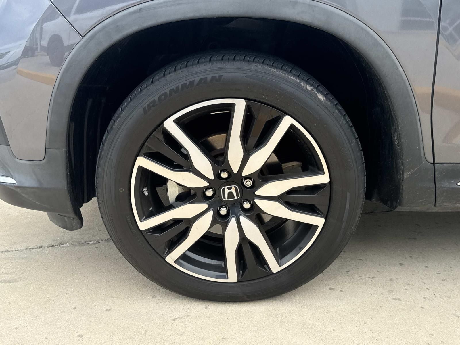2022 Honda Pilot Touring 7 Passenger