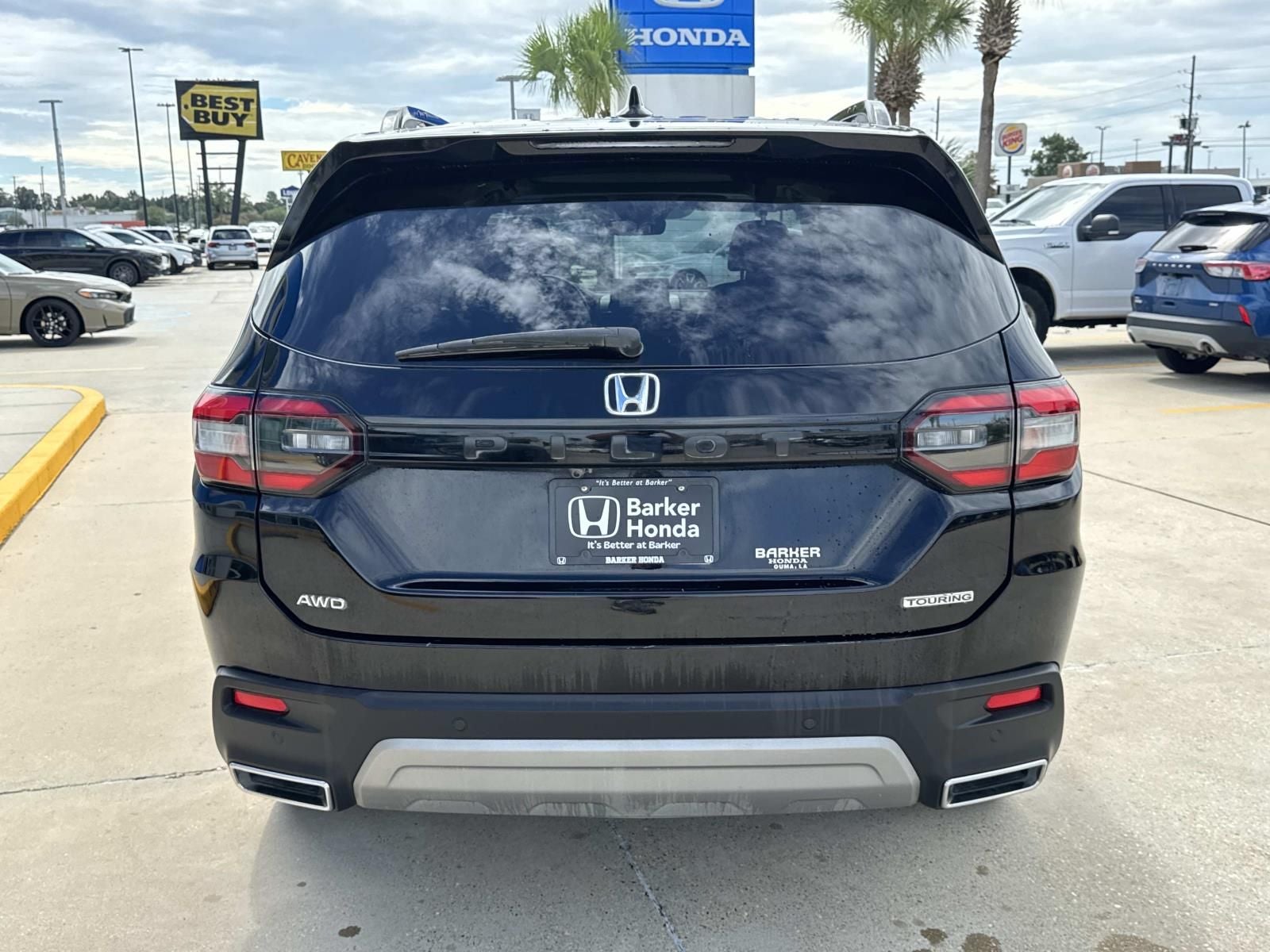 2024 Honda Pilot Touring