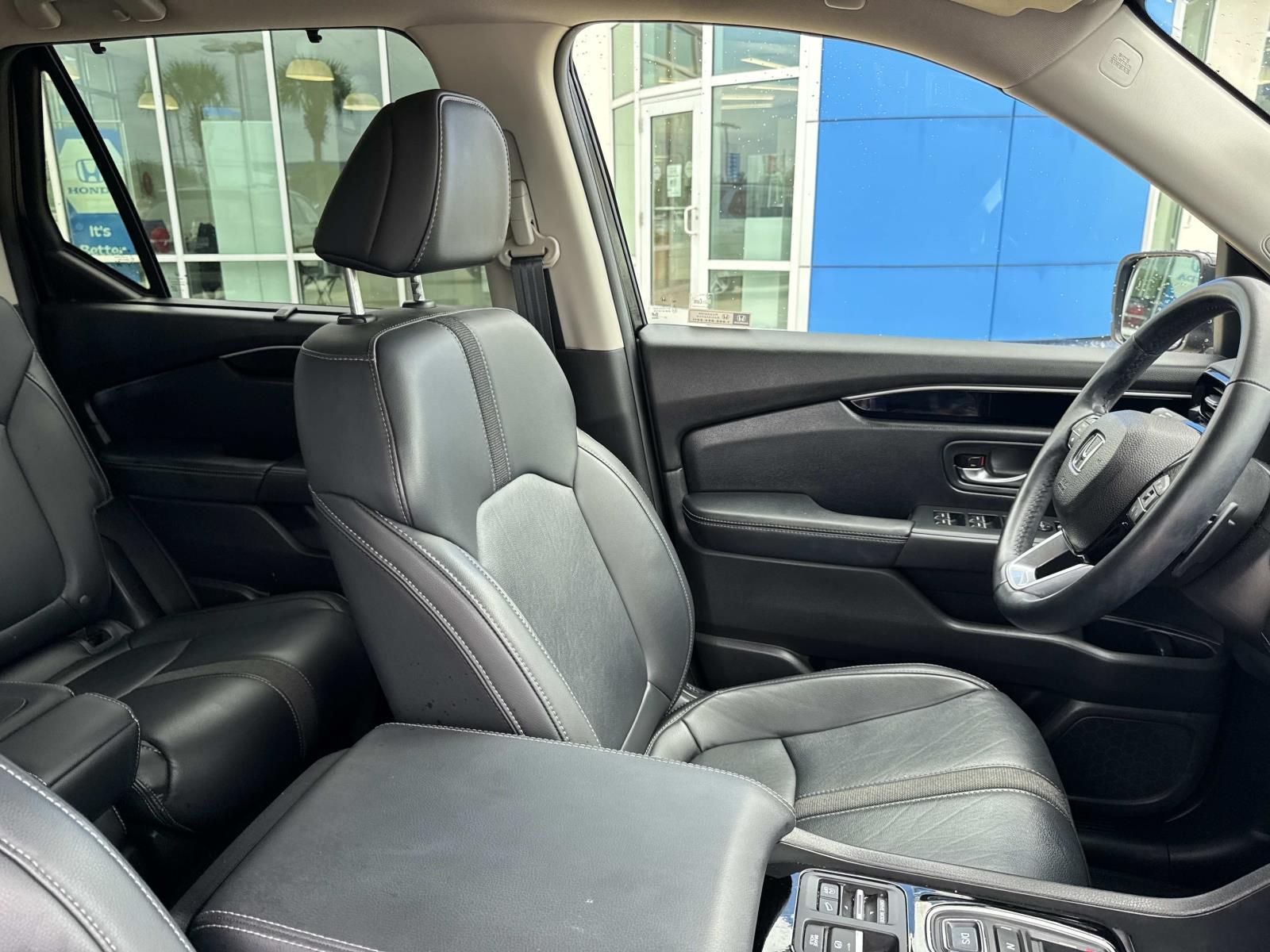 2023 Honda Pilot Touring