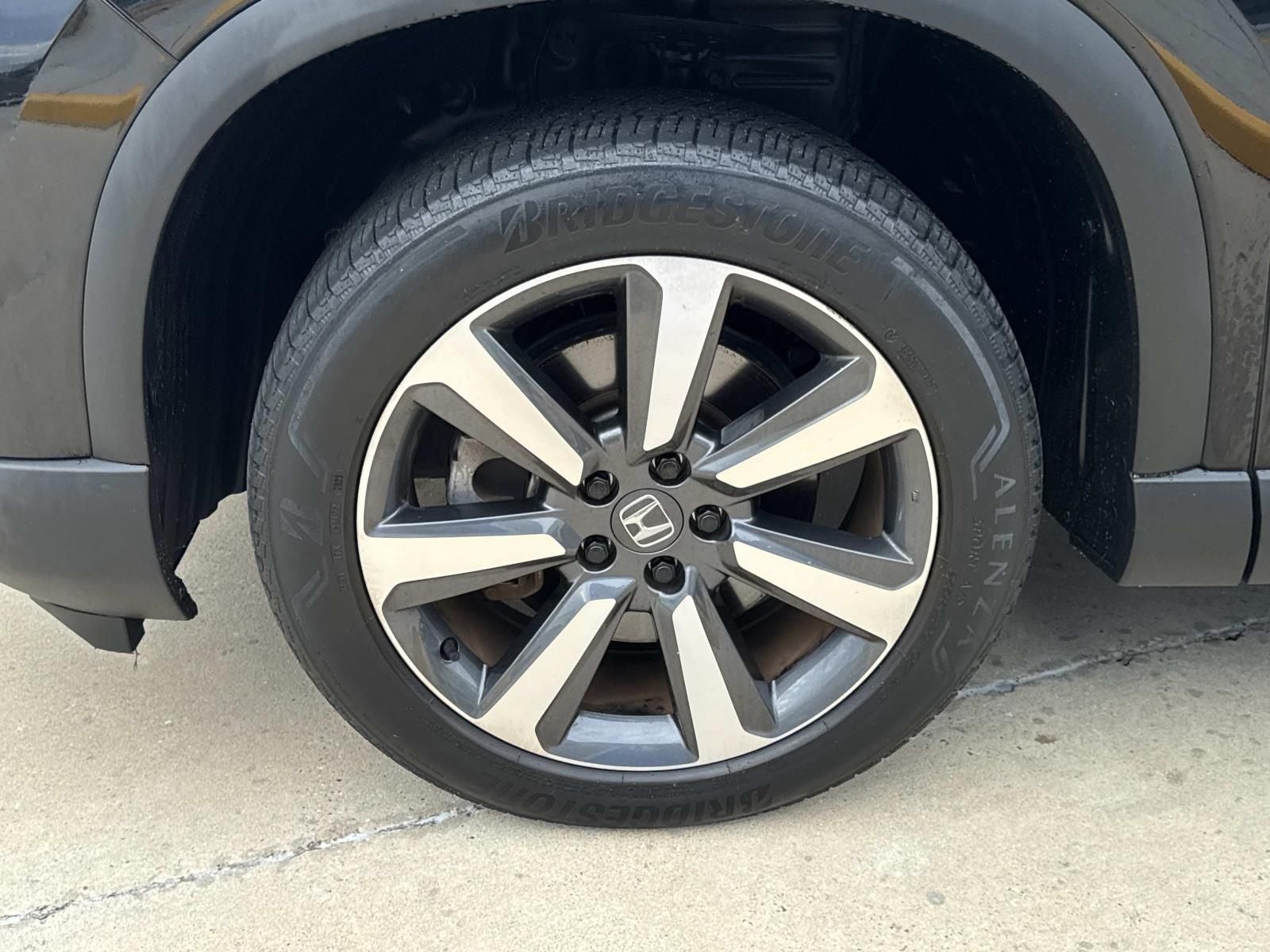 2023 Honda Pilot Touring