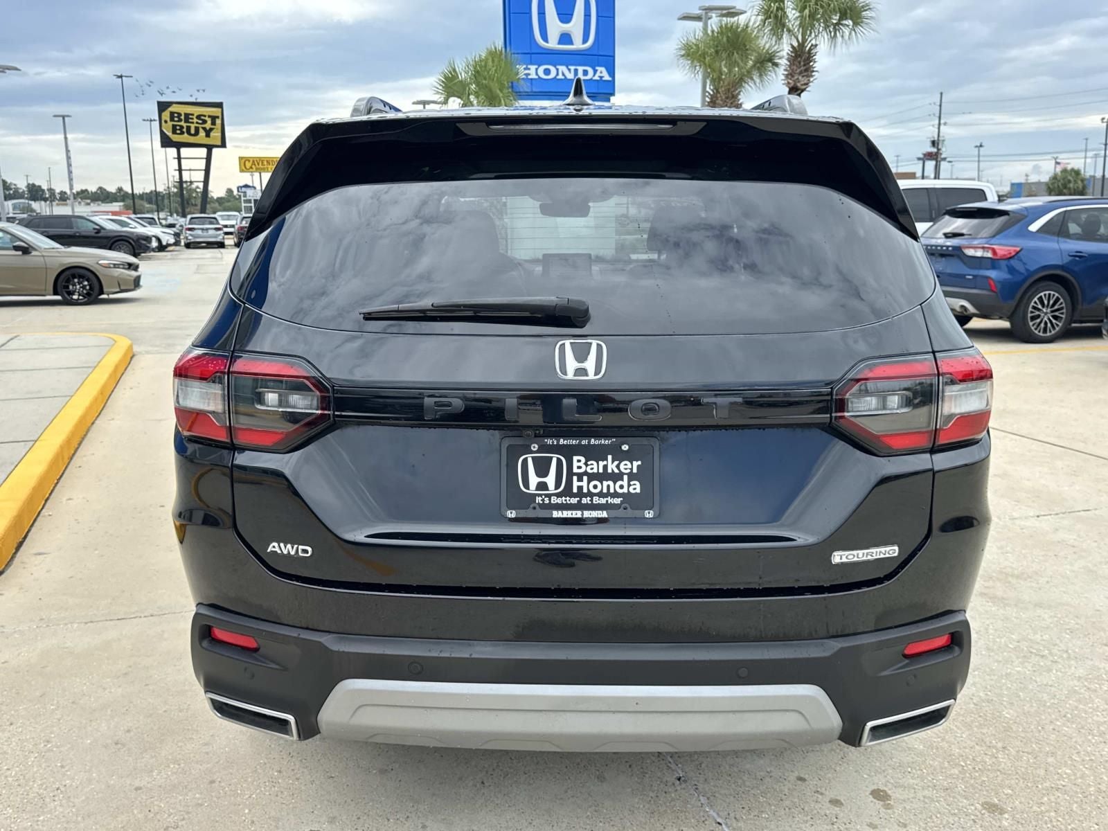 2023 Honda Pilot Touring