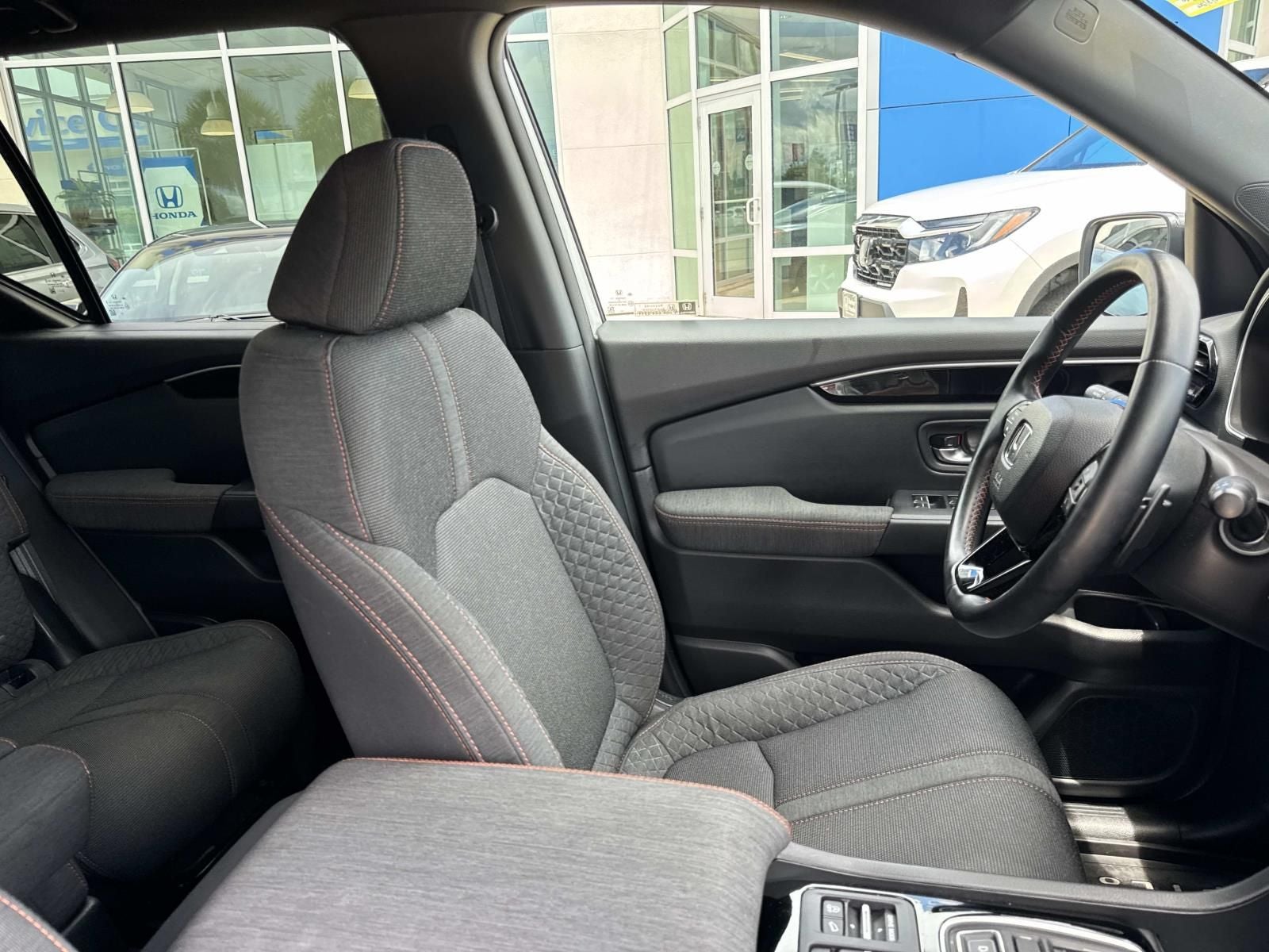 2025 Honda Pilot Sport