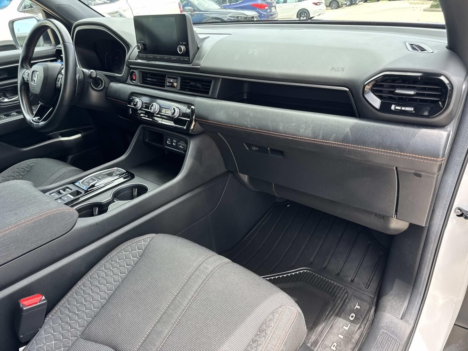 2025 Honda Pilot Sport