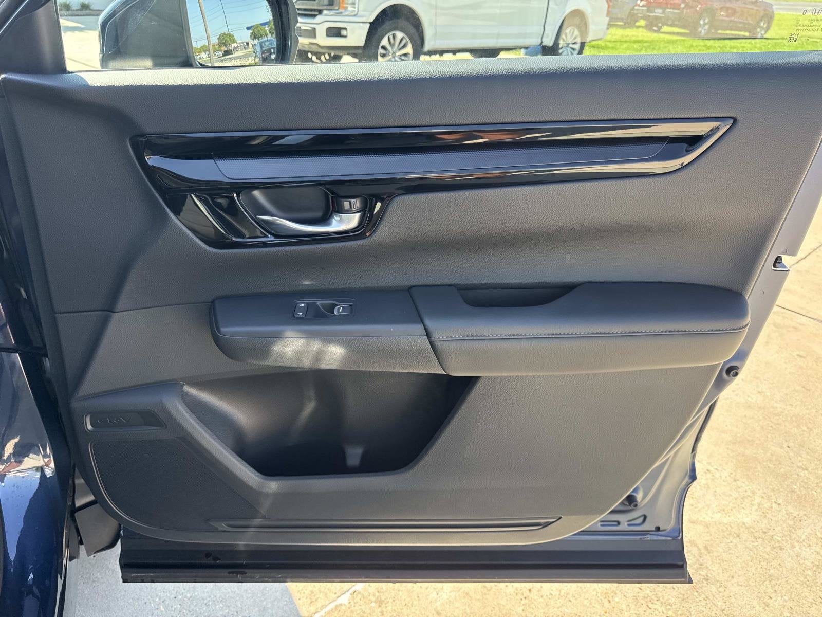 2025 Honda CR-V EX-L - Photo 14