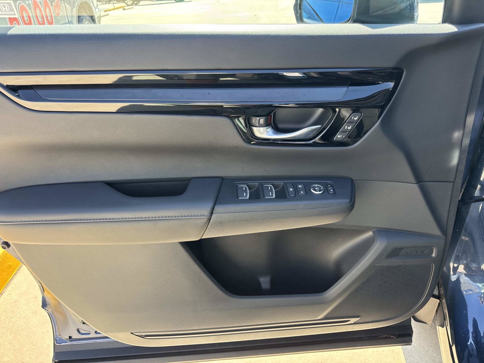 2025 Honda CR-V EX-L - Photo 19