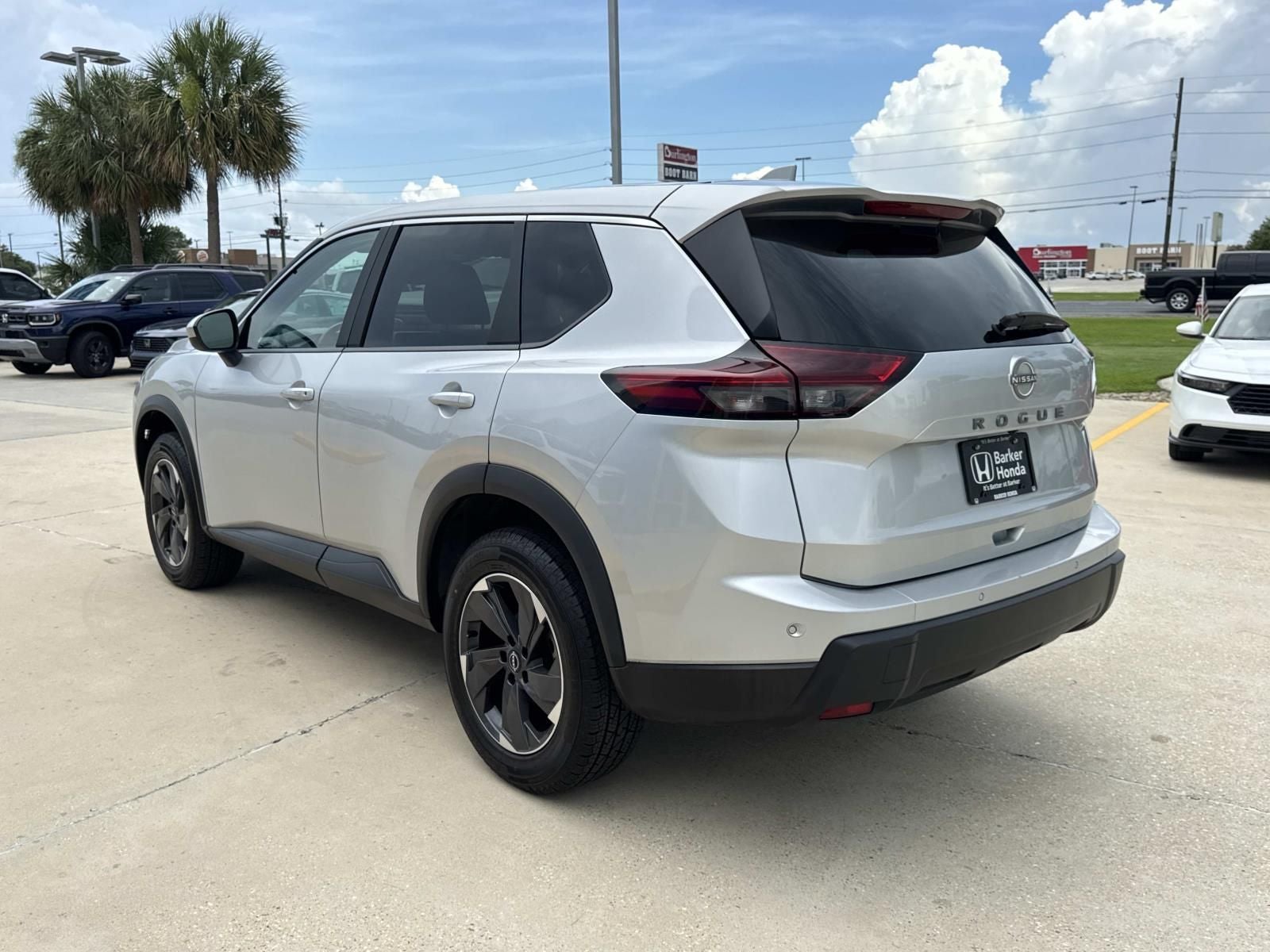 2025 Nissan Rogue SV