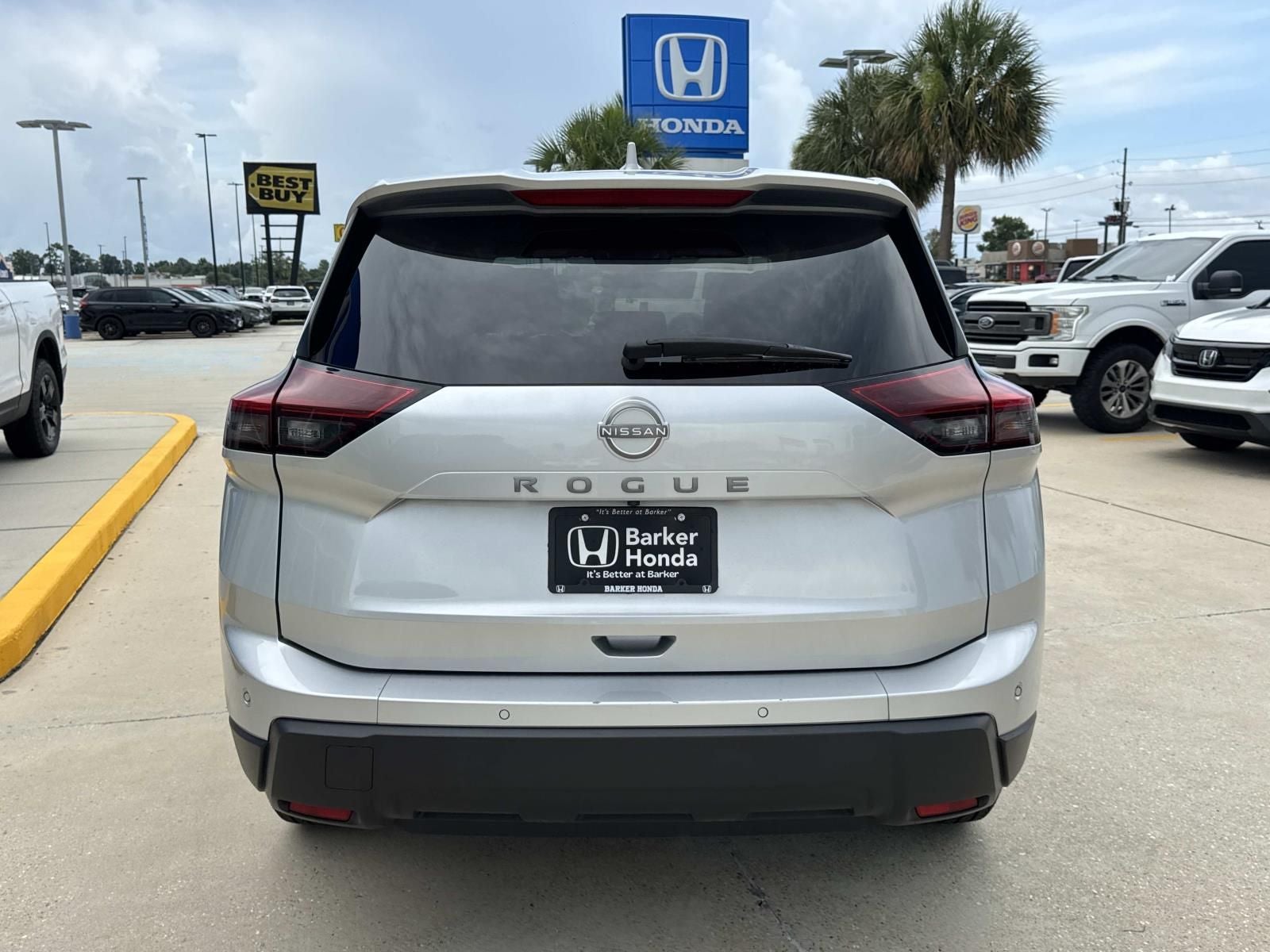 2025 Nissan Rogue SV