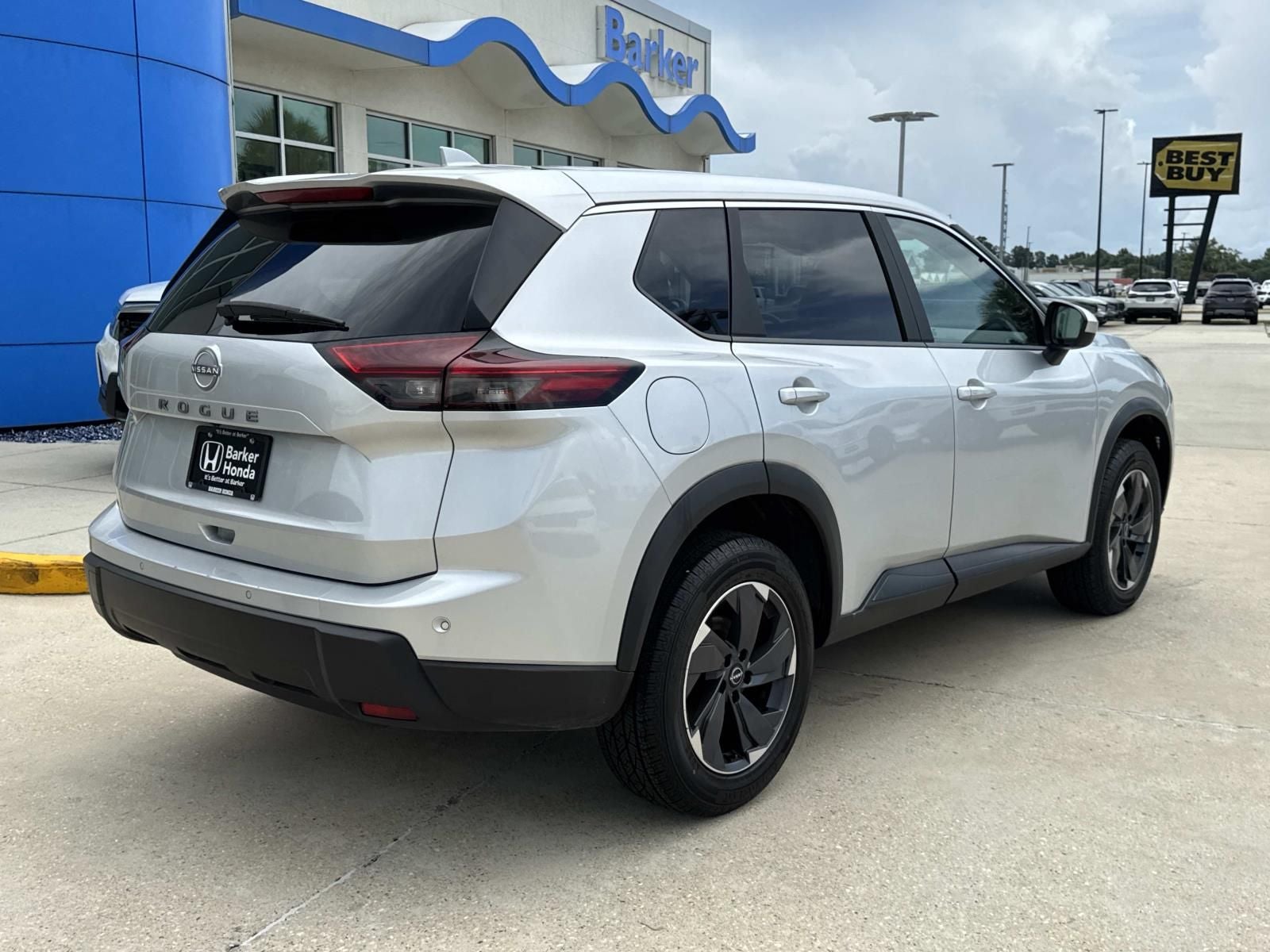 2025 Nissan Rogue SV