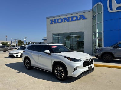 2024 Toyota Highlander XLE