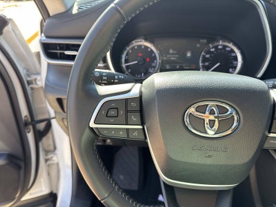 2024 Toyota Highlander XLE