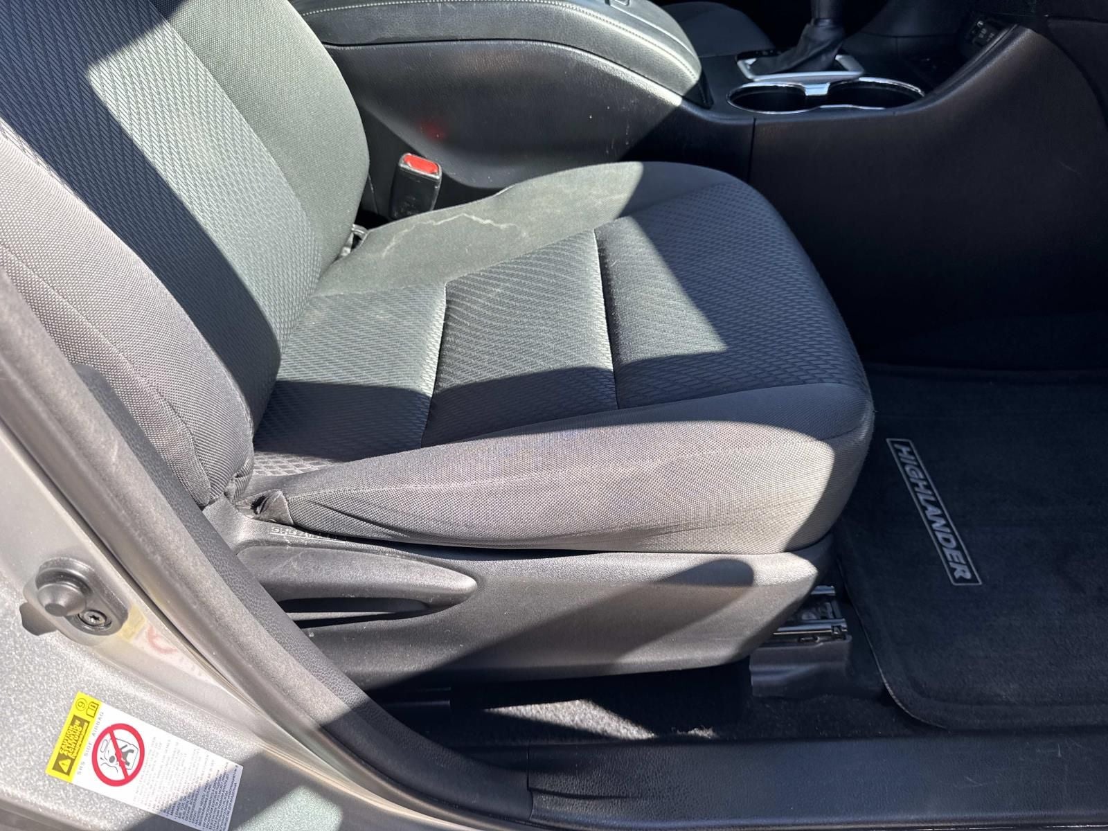 2017 Toyota Highlander LE