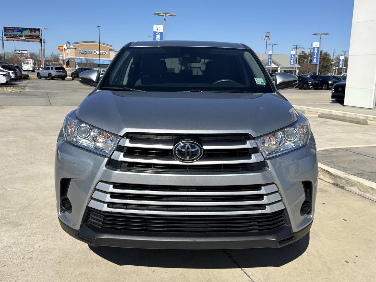 2017 Toyota Highlander LE