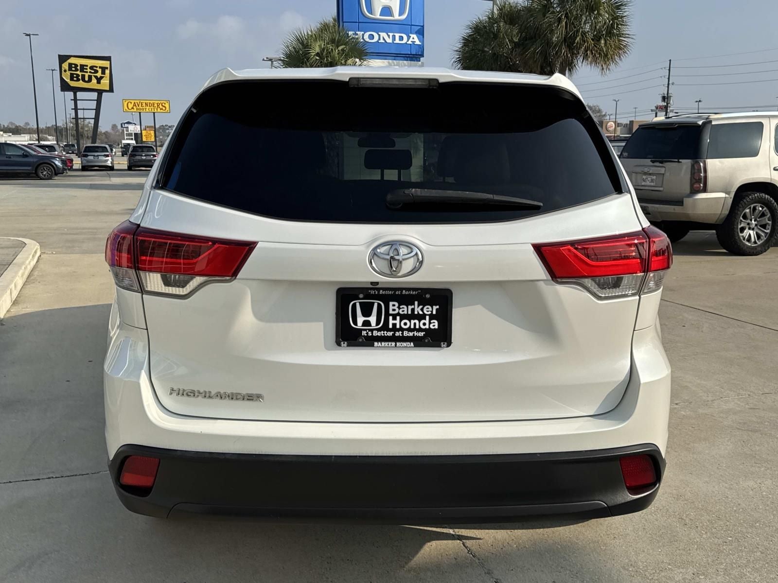 2019 Toyota Highlander LE