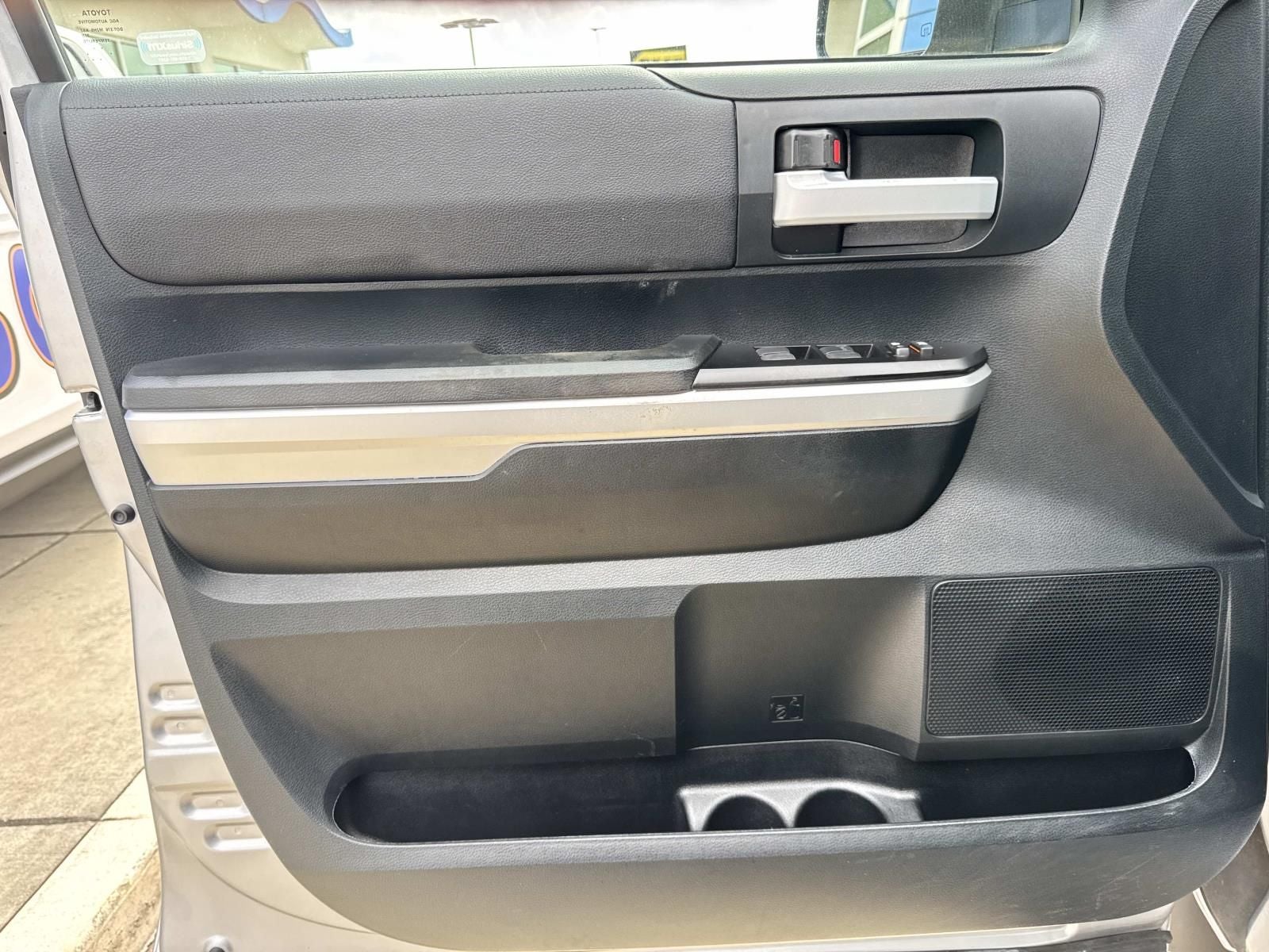 2017 Toyota Tundra SR5