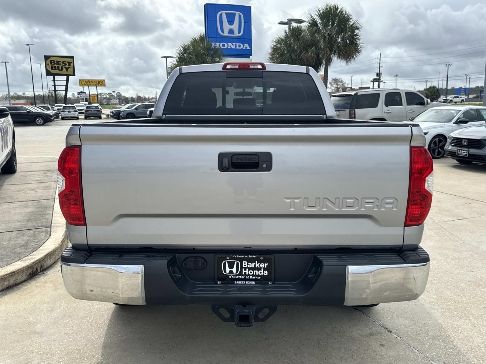 2017 Toyota Tundra SR5