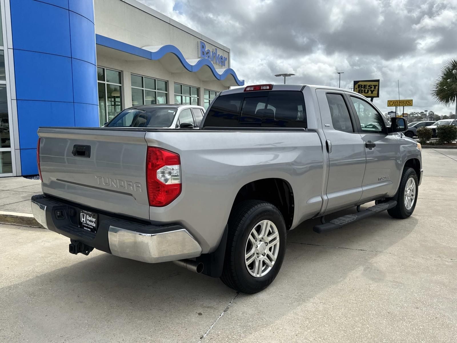 2017 Toyota Tundra SR5
