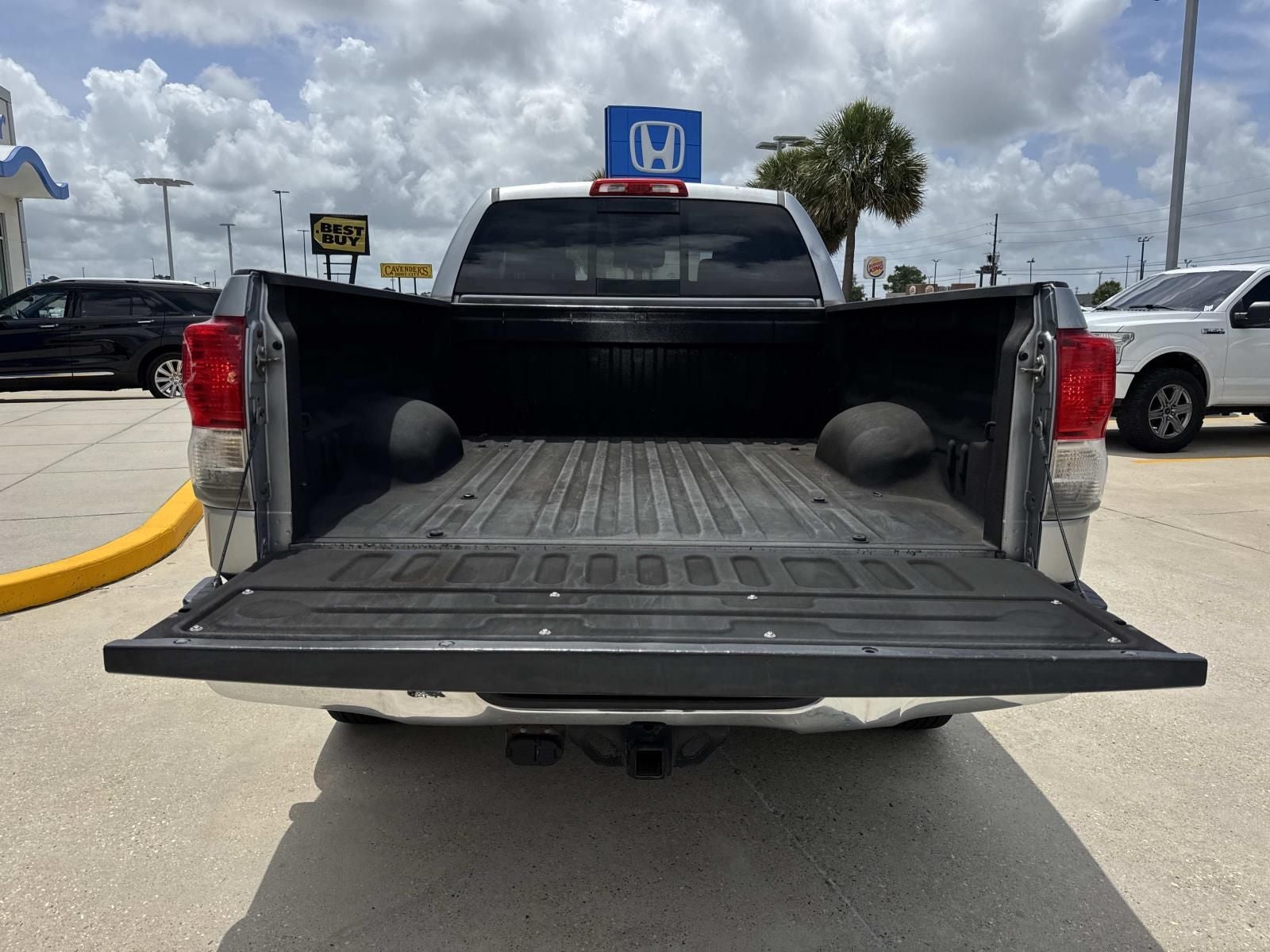 2010 Toyota Tundra Grade 4.6L V8