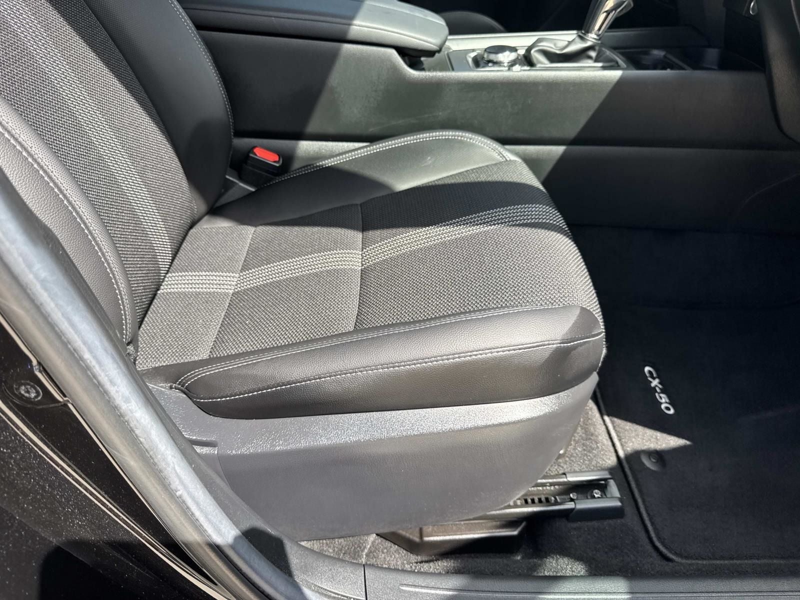 2025 Mazda Mazda CX-50 2.5 S Preferred Package