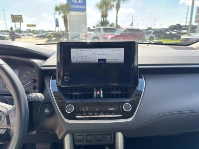2025 Toyota Corolla Cross LE