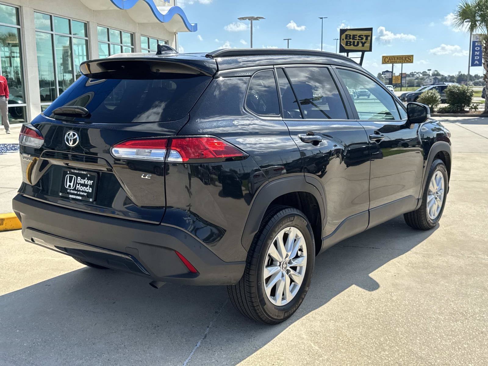 2025 Toyota Corolla Cross LE