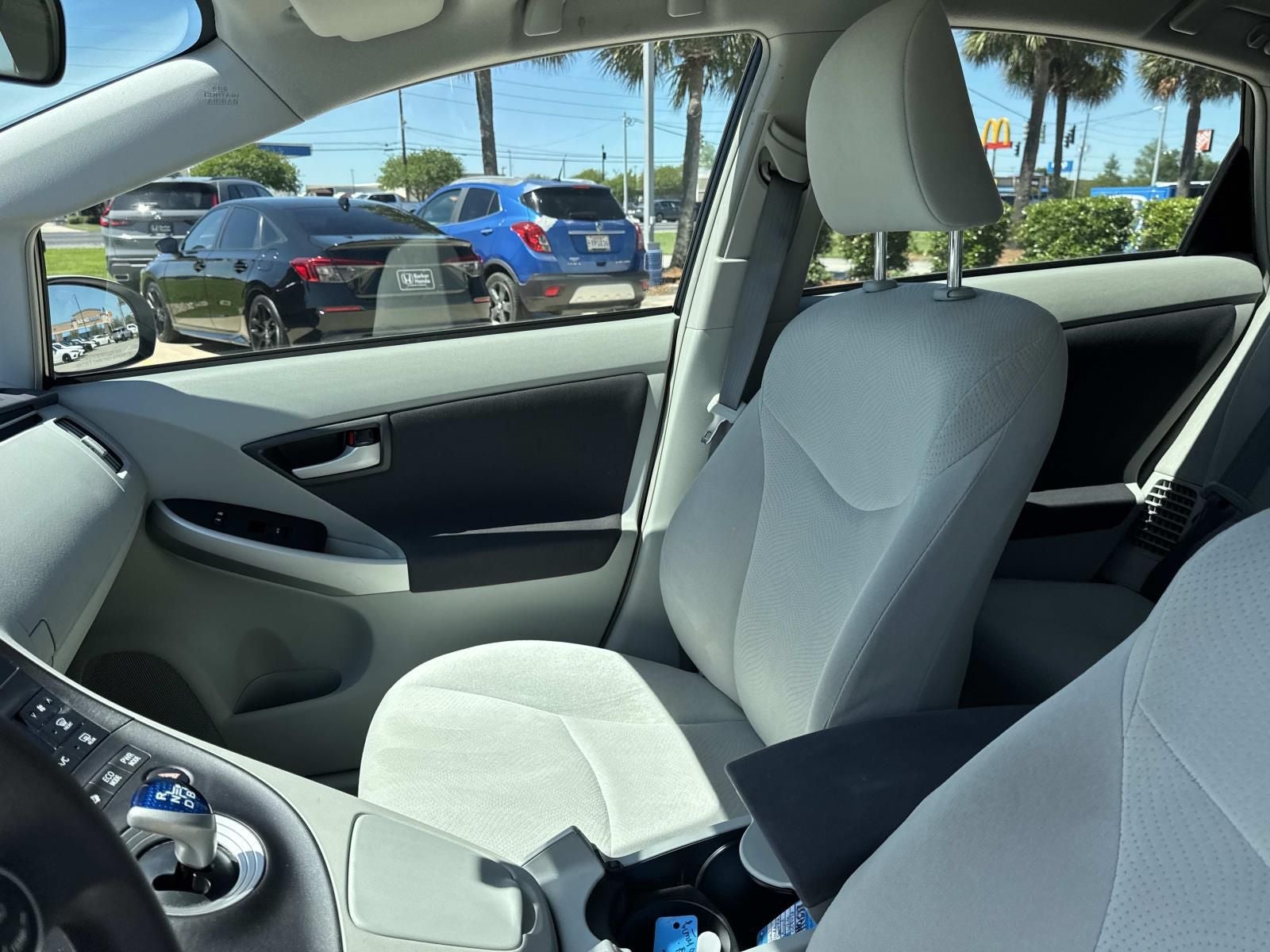 2011 Toyota Prius Two