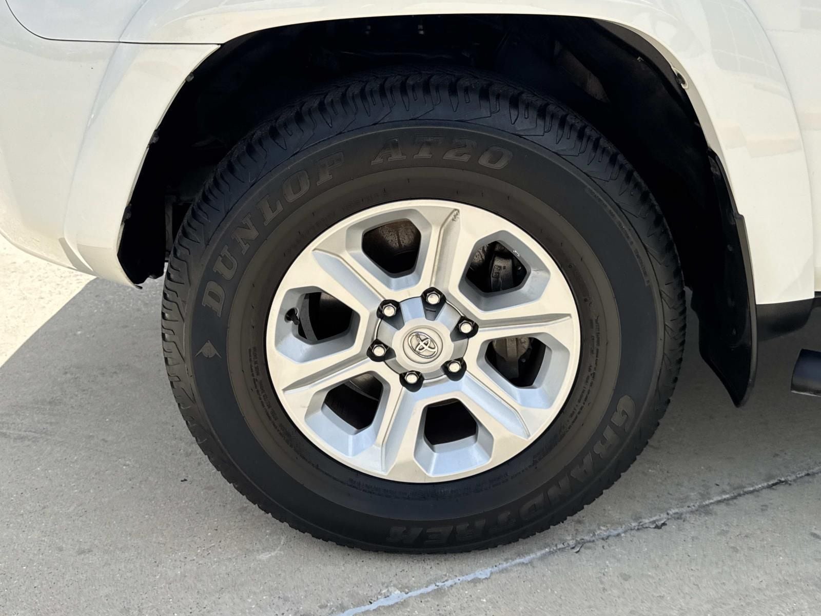 2024 Toyota 4Runner SR5