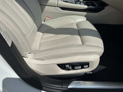 2020 BMW 7 Series 740i