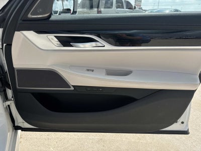 2020 BMW 7 Series 740i